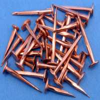 (short tacks)